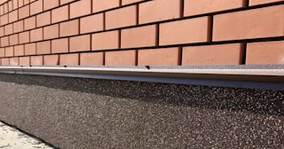 Облицовка цоколя керамогранитом в Малоярославце в октябре